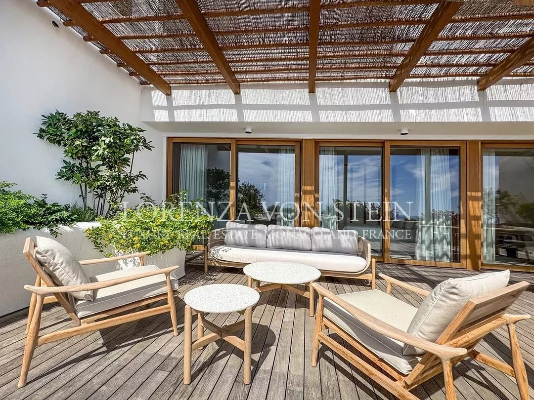 Post 9 by LORENZA VON STEIN • Luxury Real Estate Monaco on Instagram (carousel)