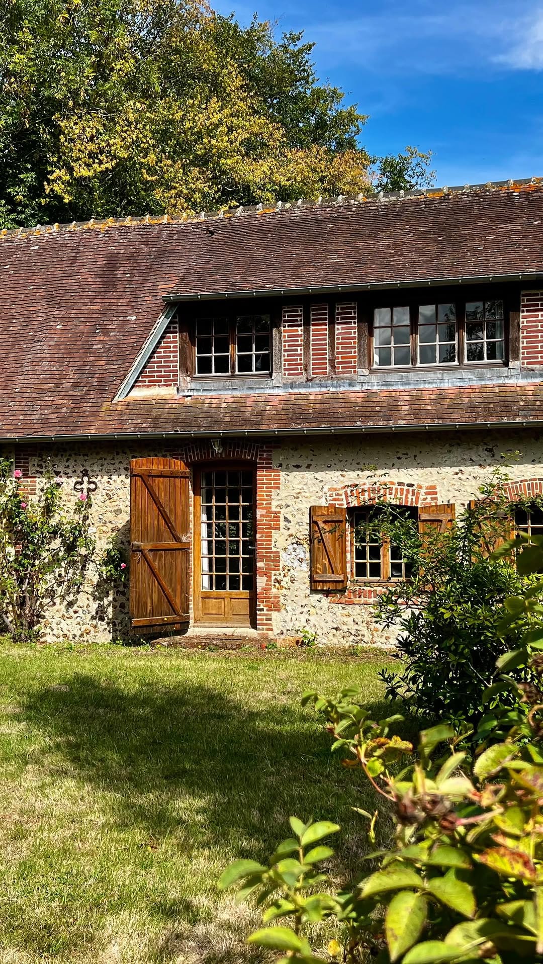 Post 8 by L’immobilier de caractère on Instagram (video)