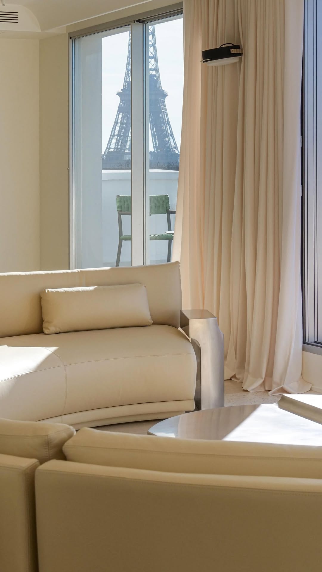 Post 8 by CONSULTANTS IMMOBILIER on Instagram (video)