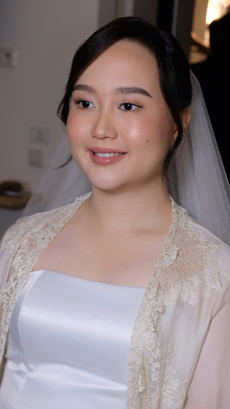 Post 6 by MAKEUP ARTIST | MUA BANDUNG JAKARTA on Instagram (video)