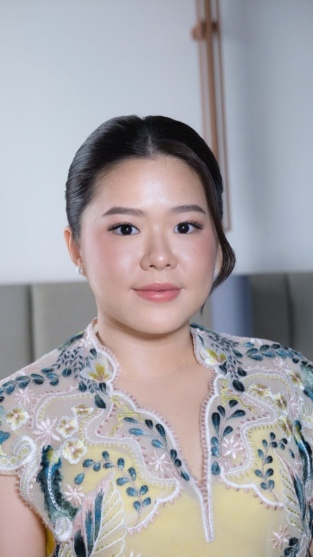 Post 2 by MAKEUP ARTIST | MUA BANDUNG JAKARTA on Instagram (video)