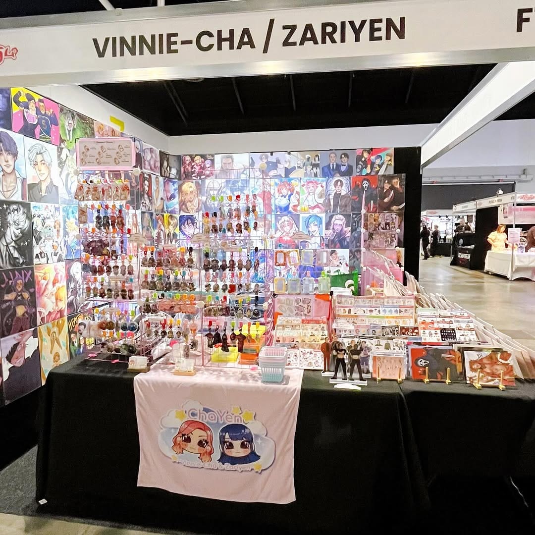 Post 5 by Vinnie Cha @ OzCC Melb Xmas AA71 on Instagram (carousel)