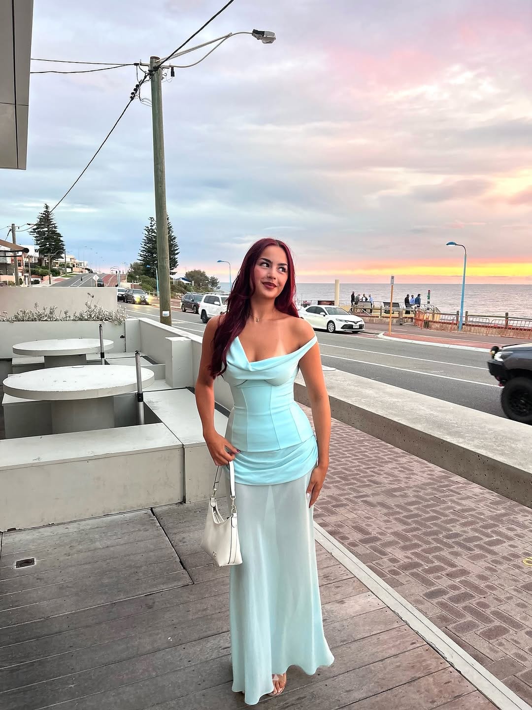 Post 4 by TRIN 🌊🌴👙🐚 on Instagram (carousel)