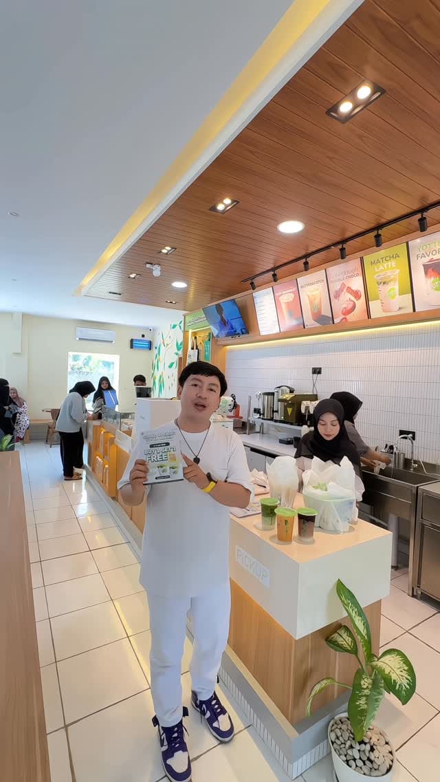 Post 3 by MC Alief Rasyafara Mueller BM.AT on Instagram (video)