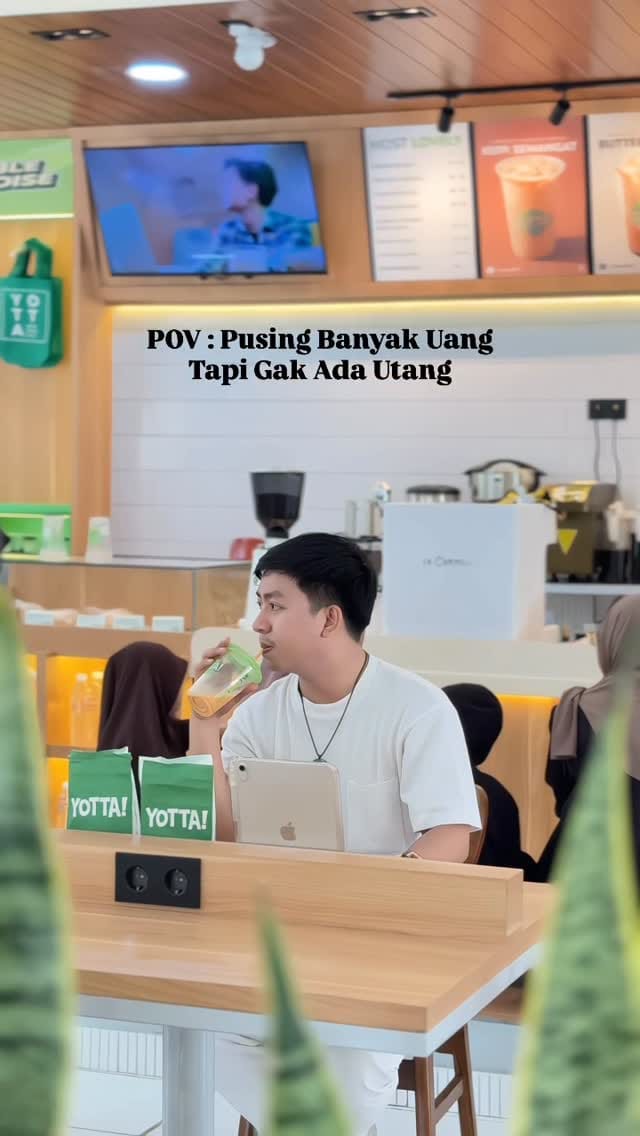 Post 2 by MC Alief Rasyafara Mueller BM.AT on Instagram (video)
