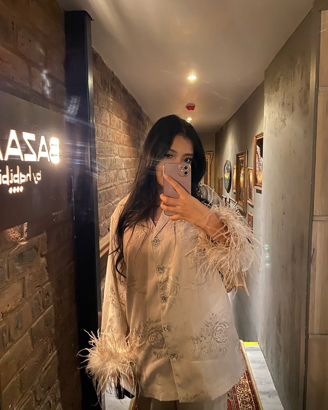 Post 6 by Iman on Instagram (image)