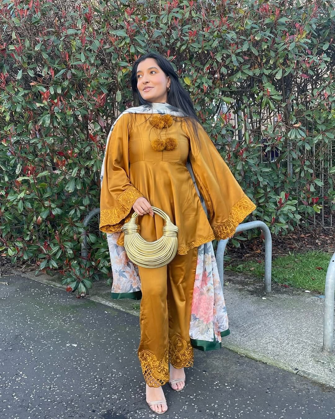Post 4 by Iman on Instagram (carousel)