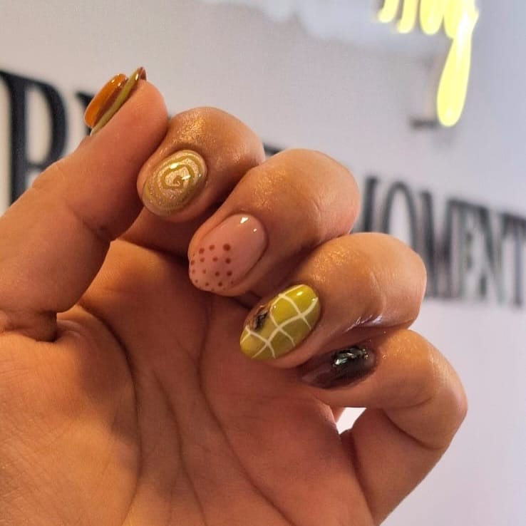 Post 7 by Blink Nail Room on Instagram (carousel)