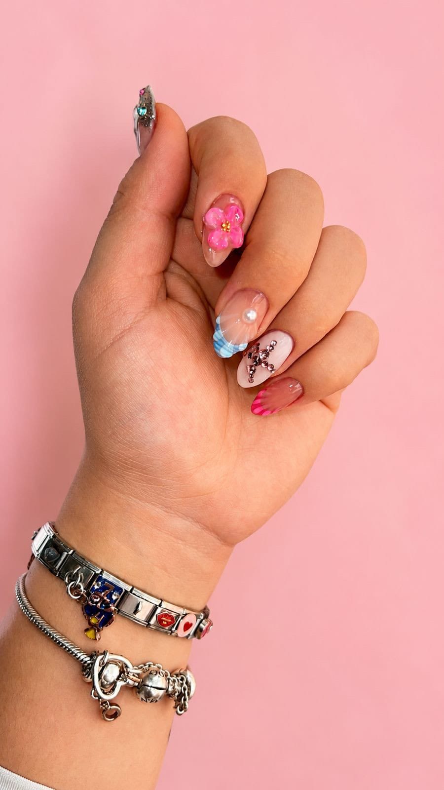 Post 4 by Blink Nail Room on Instagram (video)
