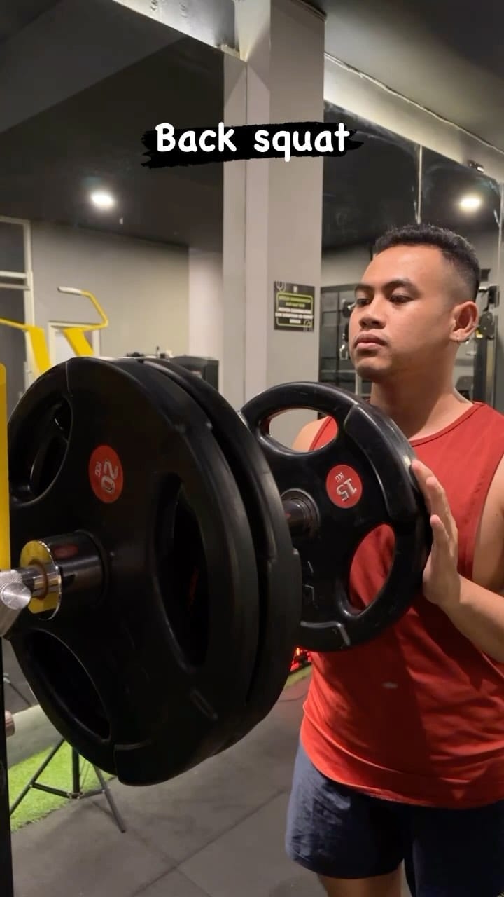 Post 9 by Robbi Lee on Instagram (video)