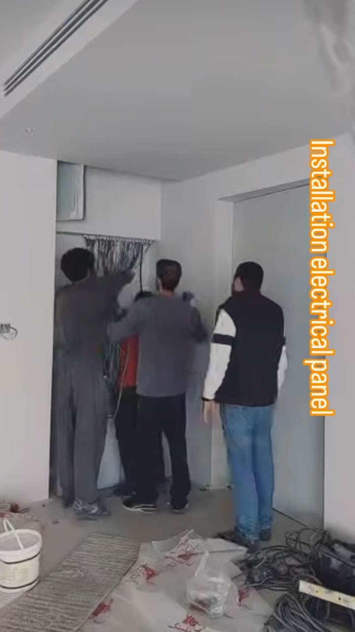 Post 7 by صفر تا صد برق ساختمان on Instagram (video)