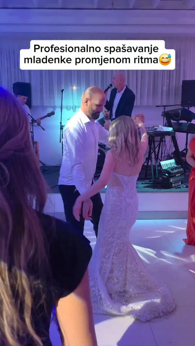 Post 5 by Ivan Stapić ✨ Pjevač za sve vrste proslava ✨ Svadbe ✨ Koncerti on Instagram (video)