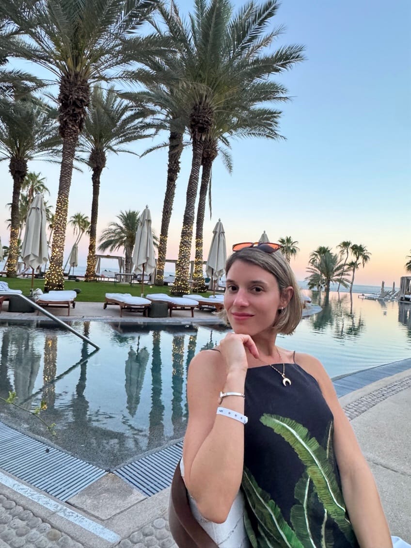Post 3 by Ella Romand on Instagram (carousel)