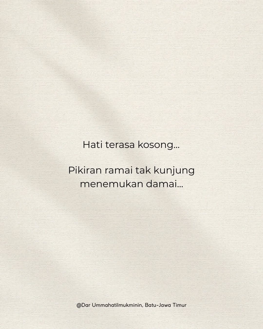 Post 10 by PonPes Dar Ummahatil Mukminin on Instagram (carousel)