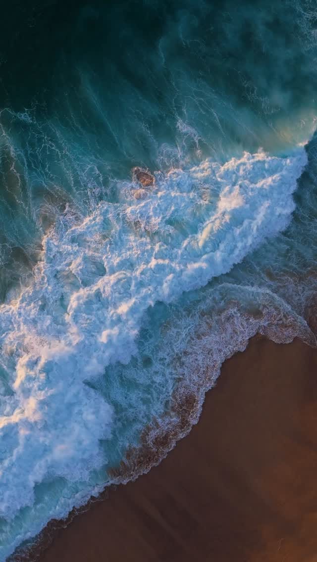Post 6 by Paco Fierro on Instagram (video)