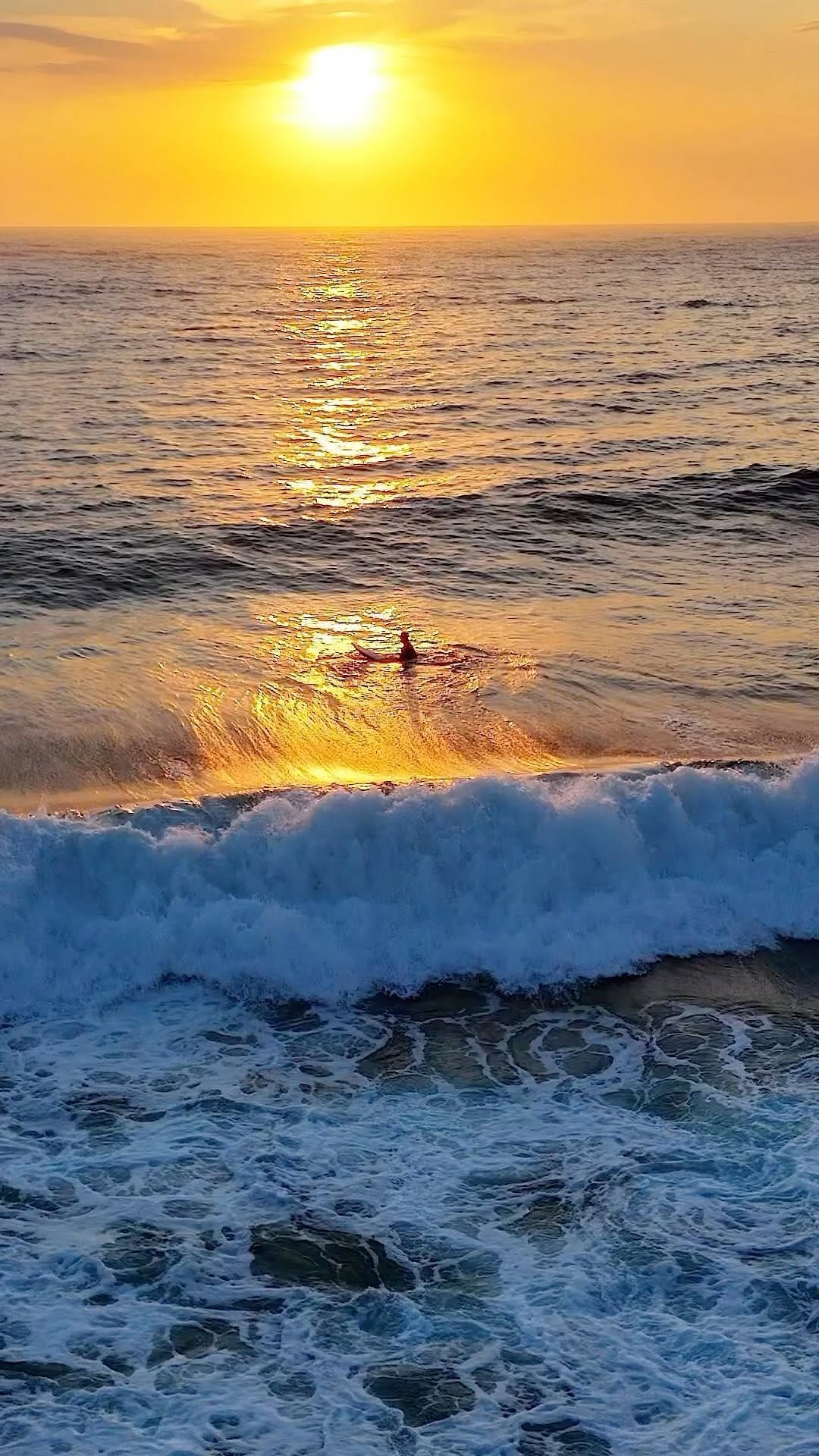 Post 10 by Paco Fierro on Instagram (video)