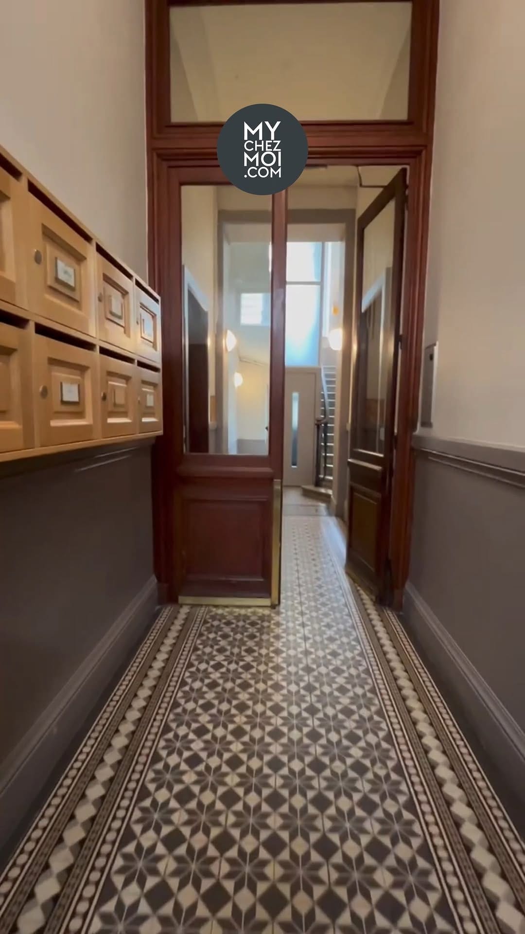 Post 3 by MYCHEZMOI • IMMOBILIER on Instagram (video)