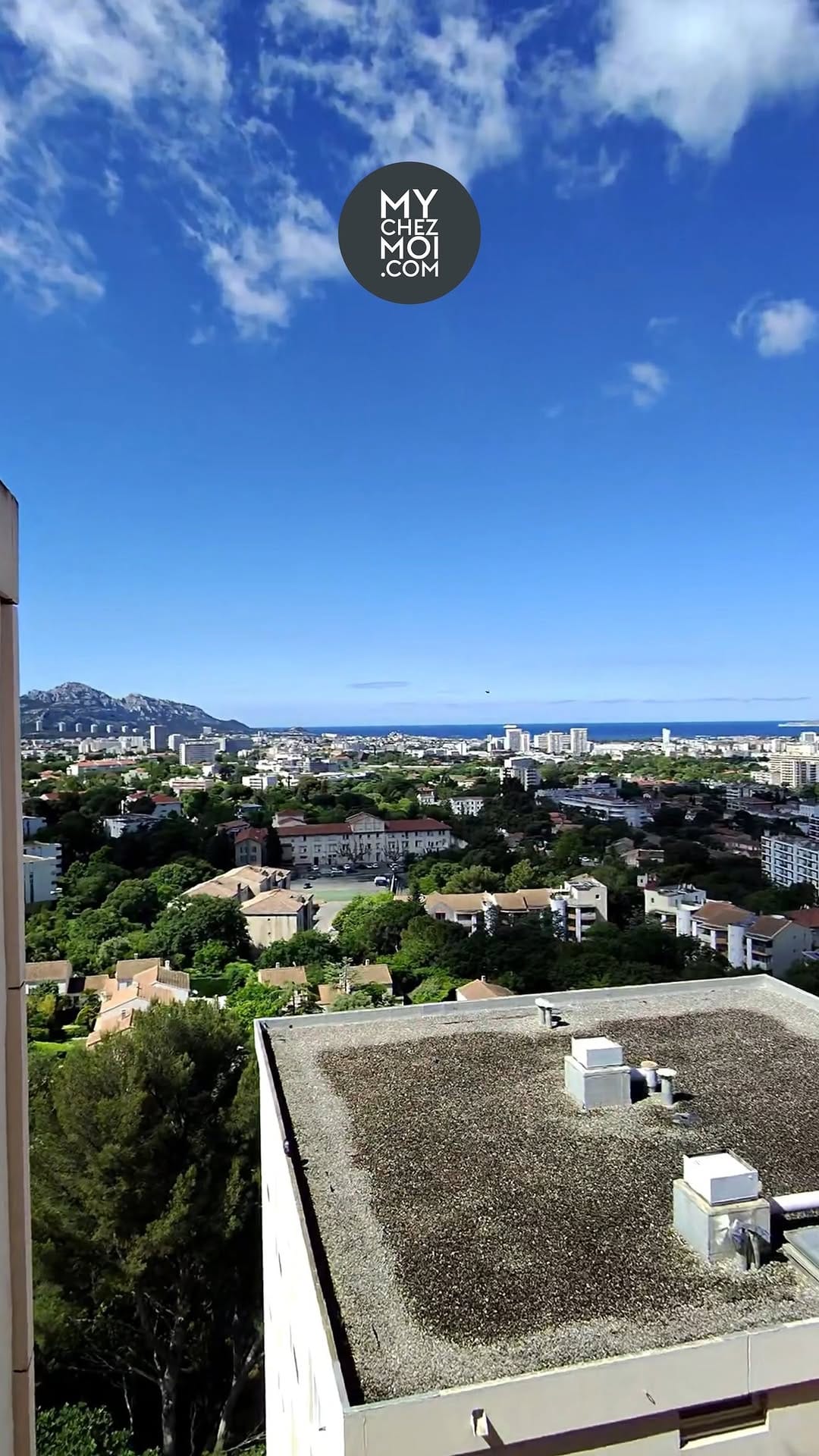 Post 6 by MYCHEZMOI • IMMOBILIER on Instagram (video)