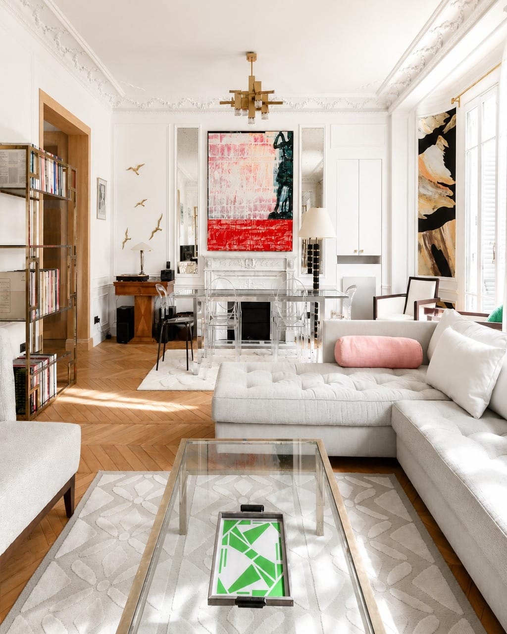 Post 7 by Luxury Real Estate Agency on Instagram (carousel)