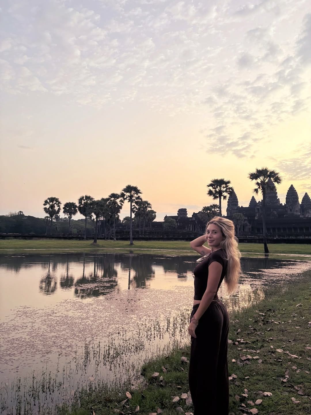Post 5 by Lauren Burton🌺 on Instagram (carousel)