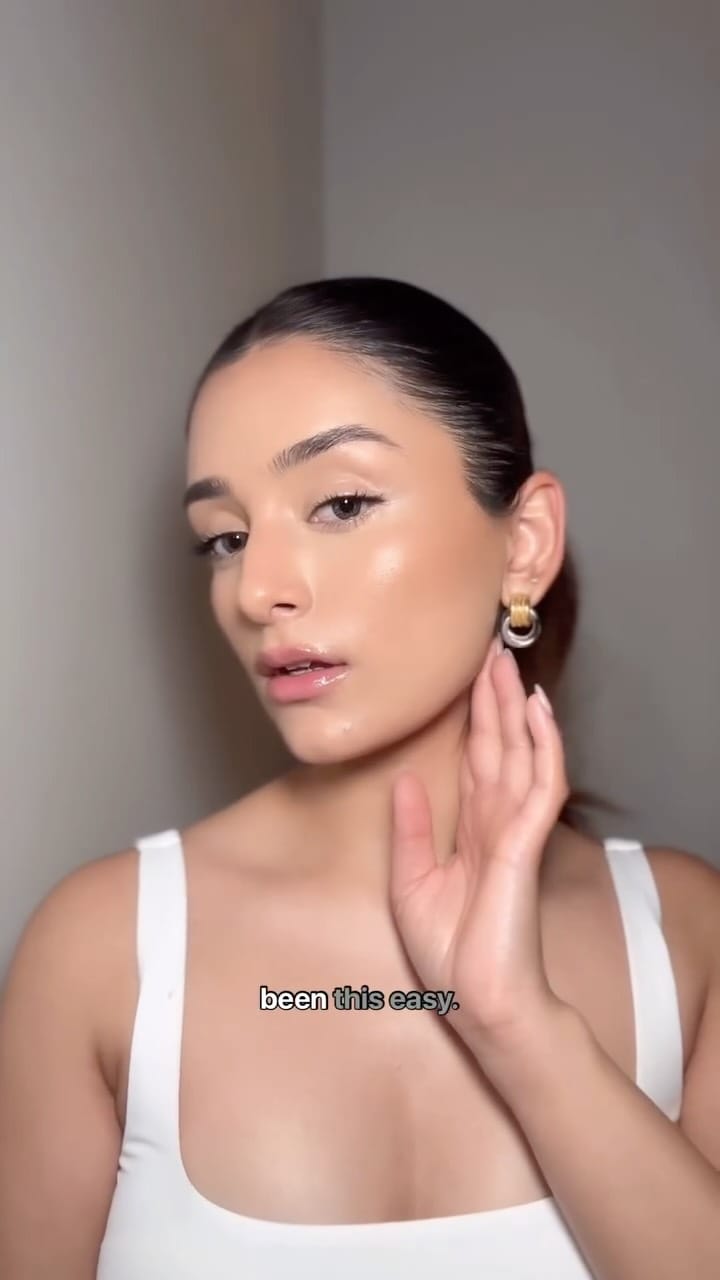 Post 9 by Vatsala | beauty & fashion creator on Instagram (video)