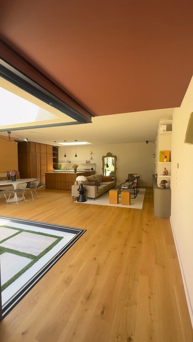 Post 2 by MAISON SOLER DE LASTELLE | IMMOBILIER DE LUXE on Instagram (video)