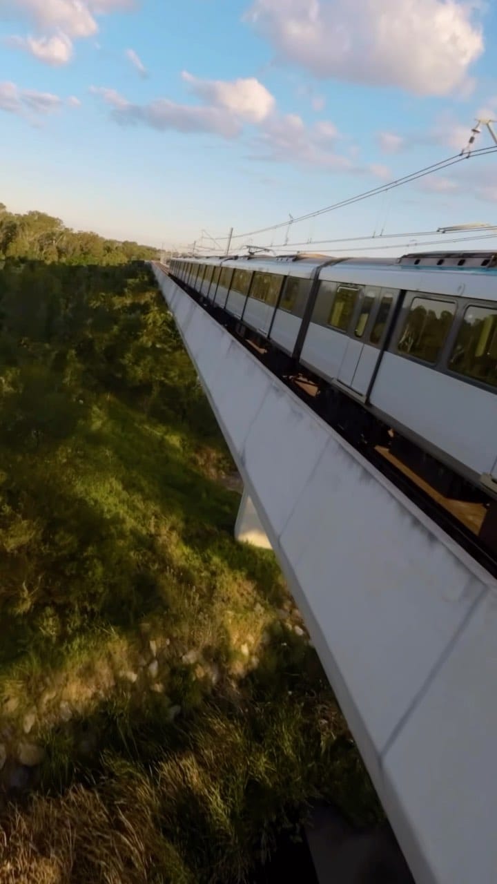 Post 3 by Angus | FPV Pilot | Australia on Instagram (video)