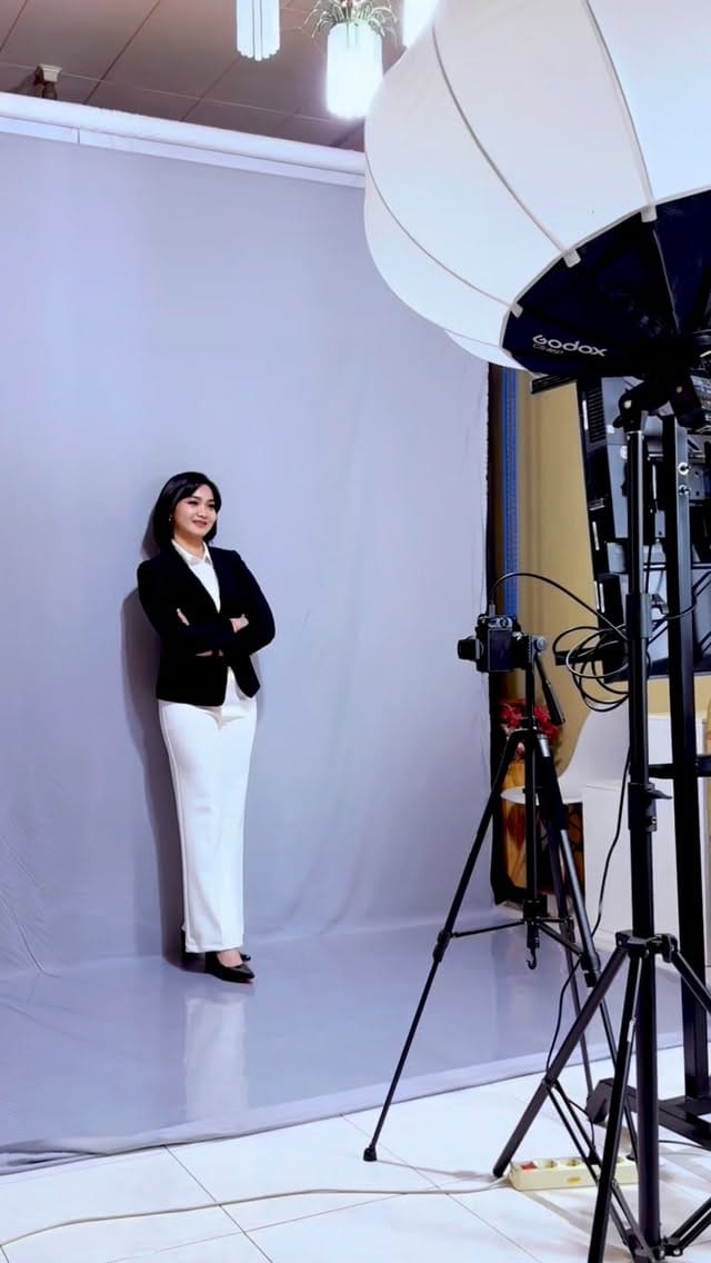 Post 4 by Ditapr on Instagram (video)