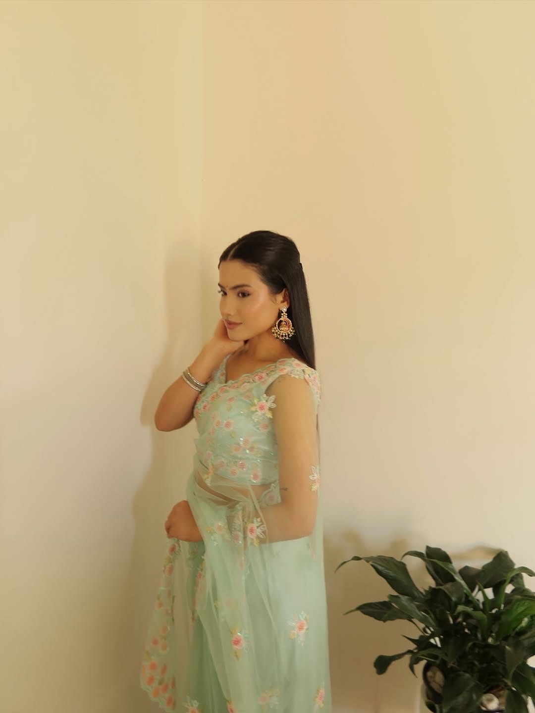 Post 8 by Indu Kunwar on Instagram (carousel)