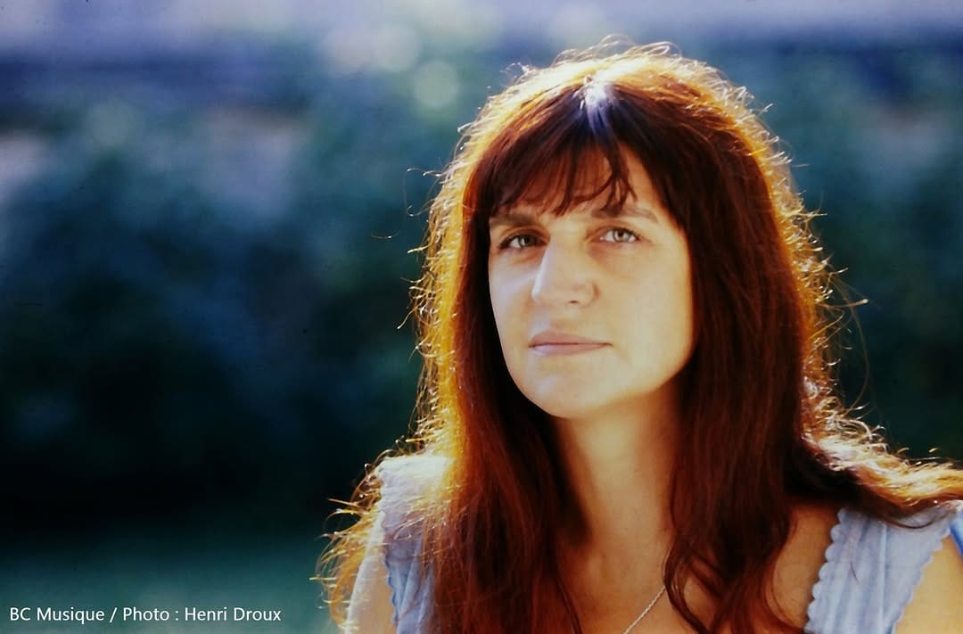 Post 3 by Anne Sylvestre officiel on Instagram (image)