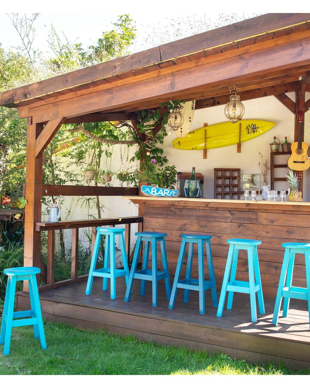 Post 7 by Pura Vida Lodge on Instagram (carousel)