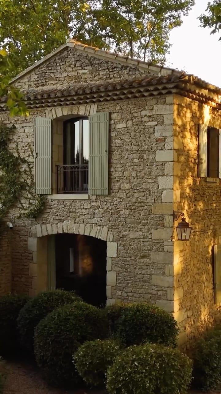 Post 8 by La Bastide de Laurence on Instagram (video)
