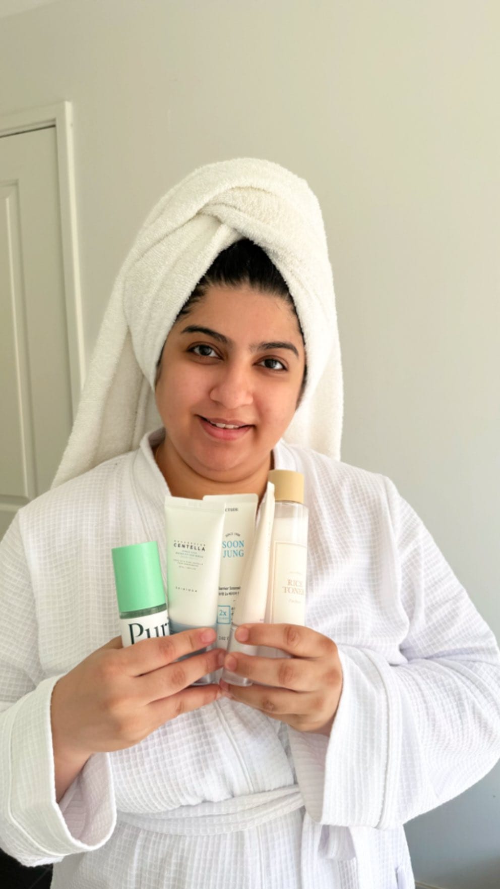 Post 10 by Asra Amir on Instagram (video)