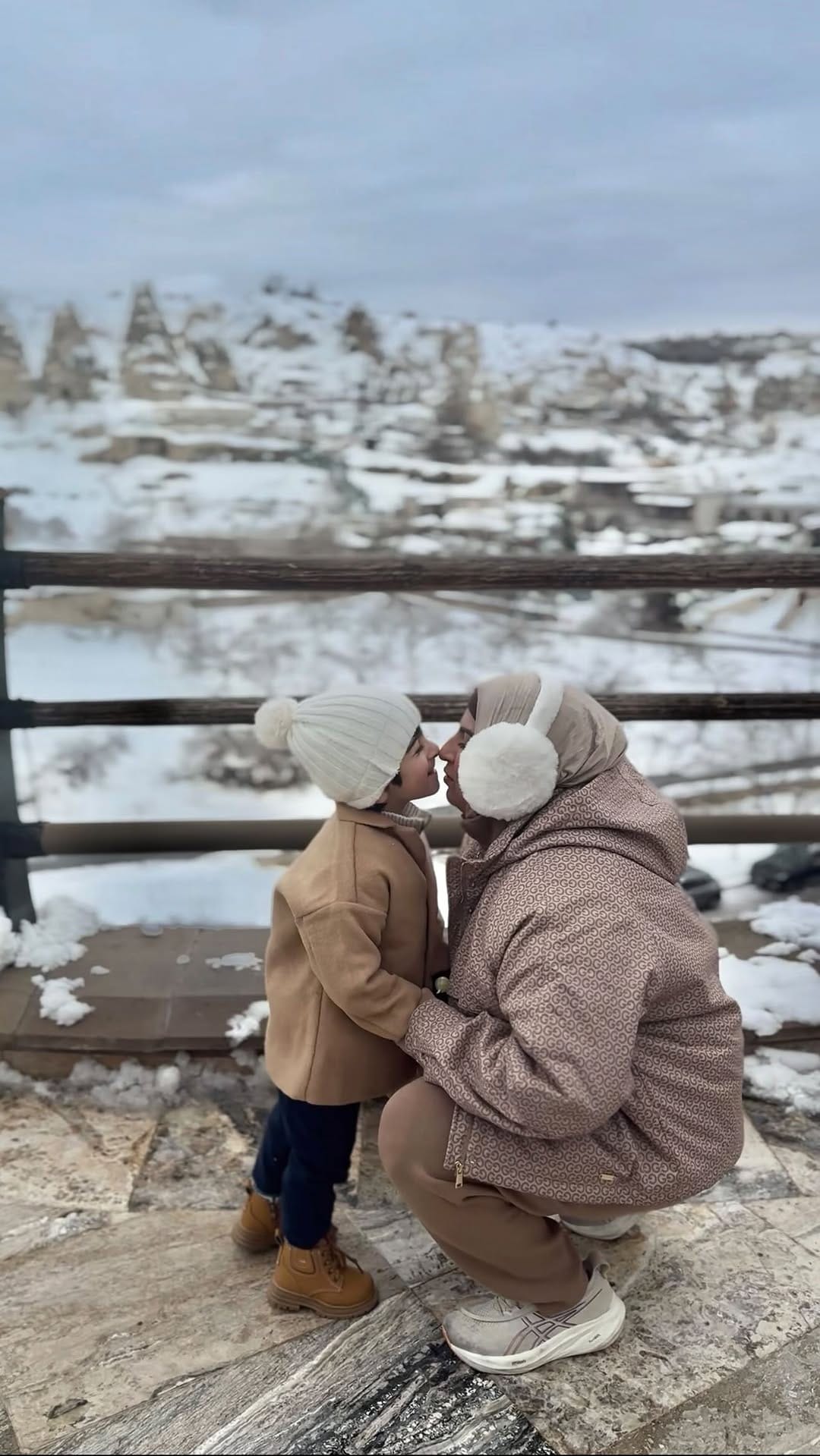 Post 6 by Asra Amir on Instagram (video)