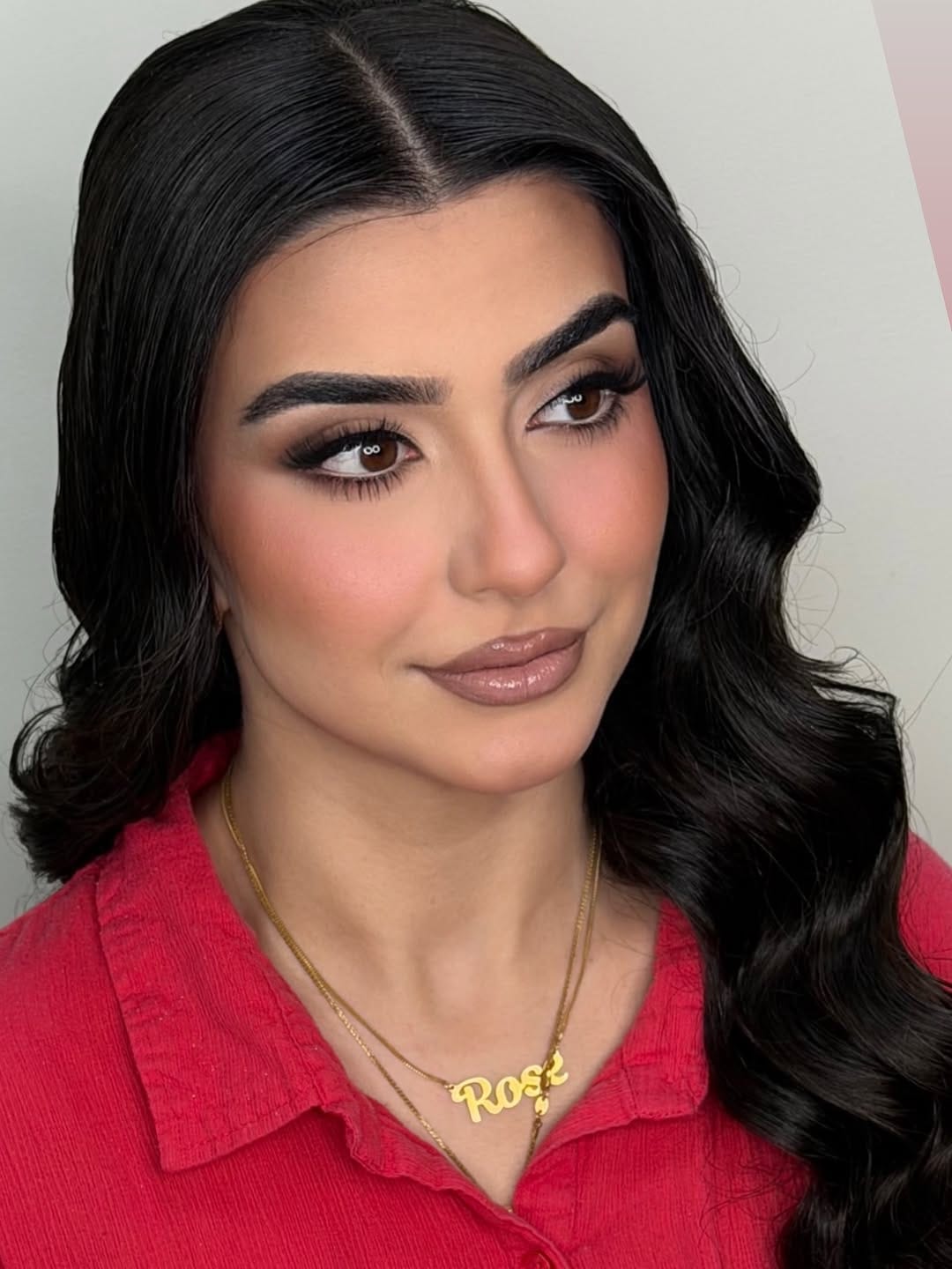 Post 6 by nirmen makeup artist on Instagram (carousel)