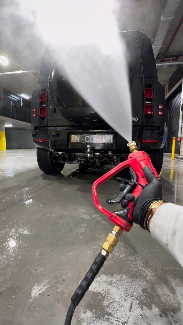 Post 3 by JJ BESPOKE DETAILING on Instagram (video)