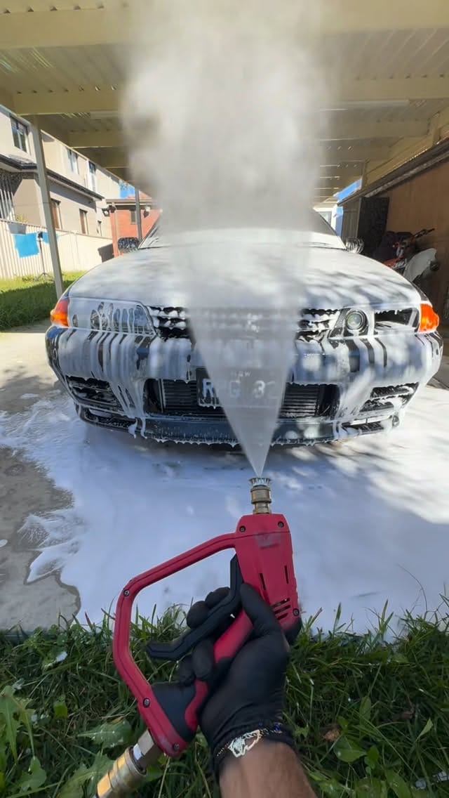 Post 5 by JJ BESPOKE DETAILING on Instagram (video)