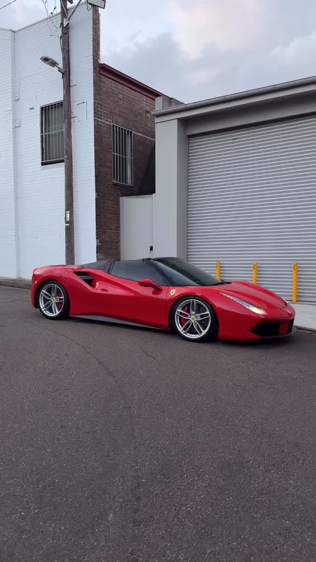 Post 9 by Heasmans on Instagram (video)