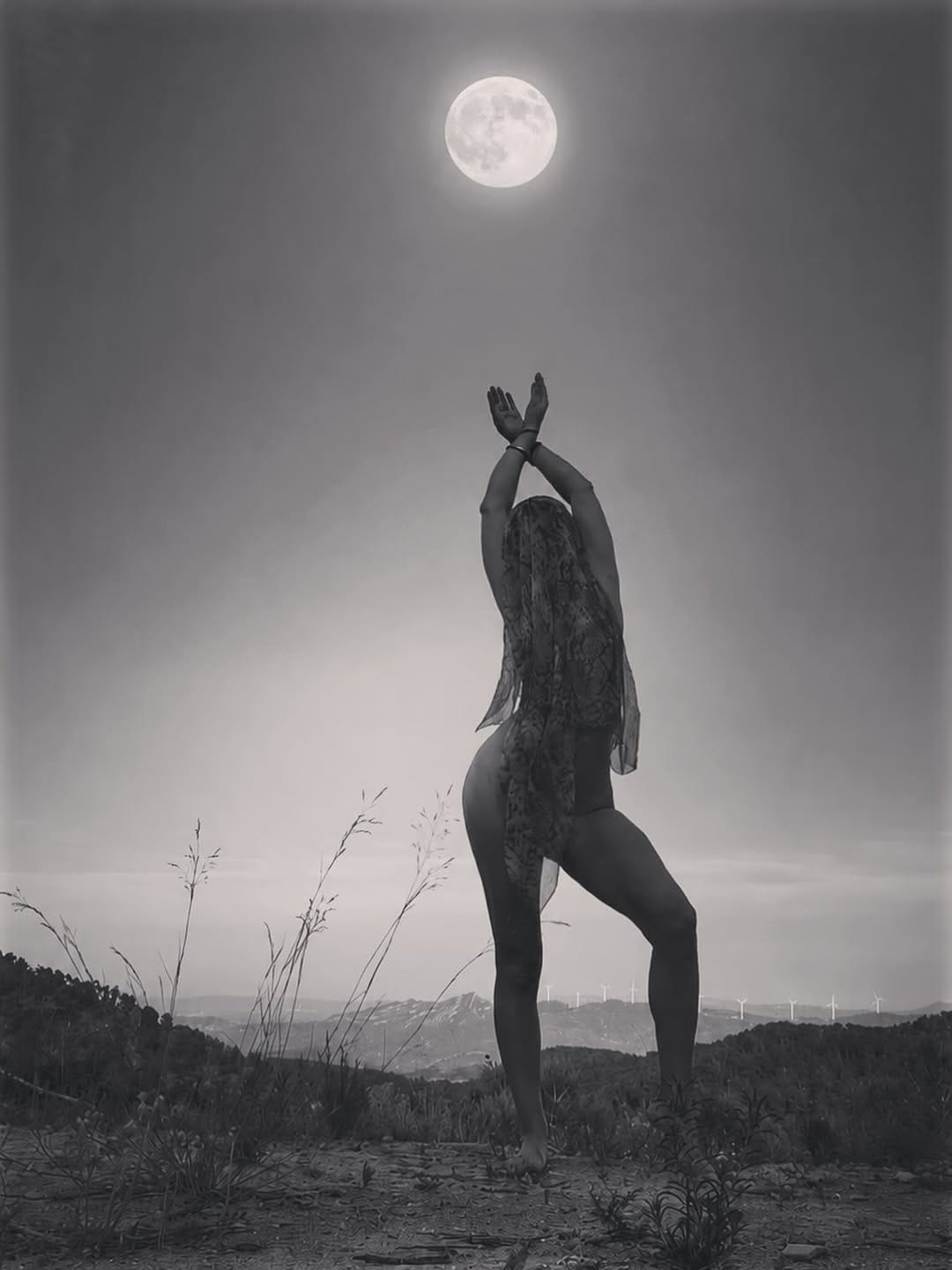 Post 1 by Eliza-blue Nairi Latham on Instagram (image)
