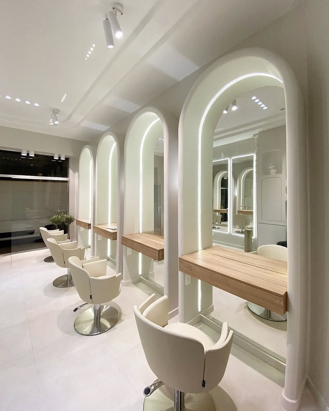 Post 10 by MVO Rénovation on Instagram (carousel)