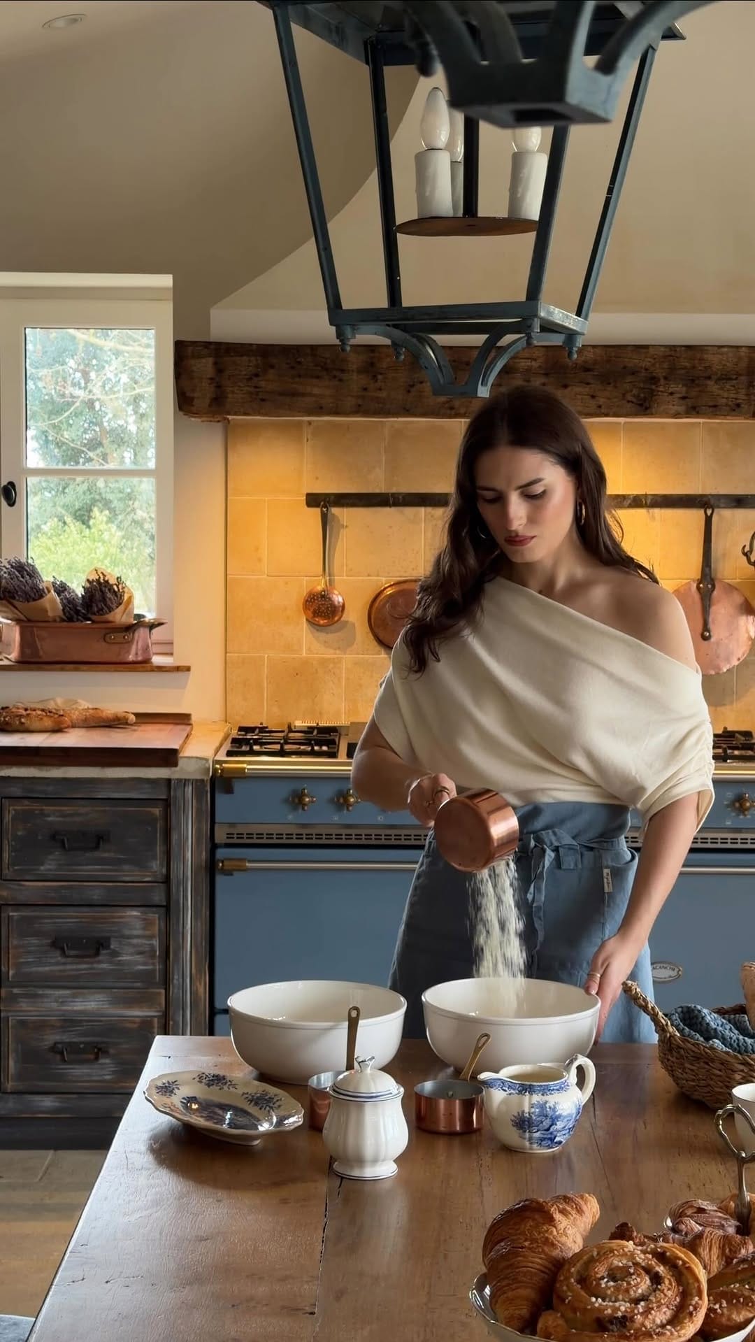 Post 5 by Maison Dubreuil on Instagram (video)