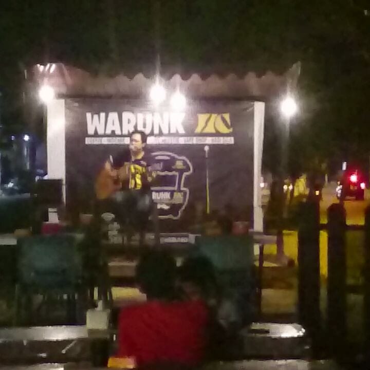 Post 4 by #WARUNK HC# on Instagram (video)