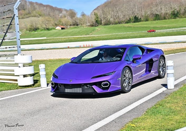 Post 6 by Supercars.vince on Instagram (carousel)