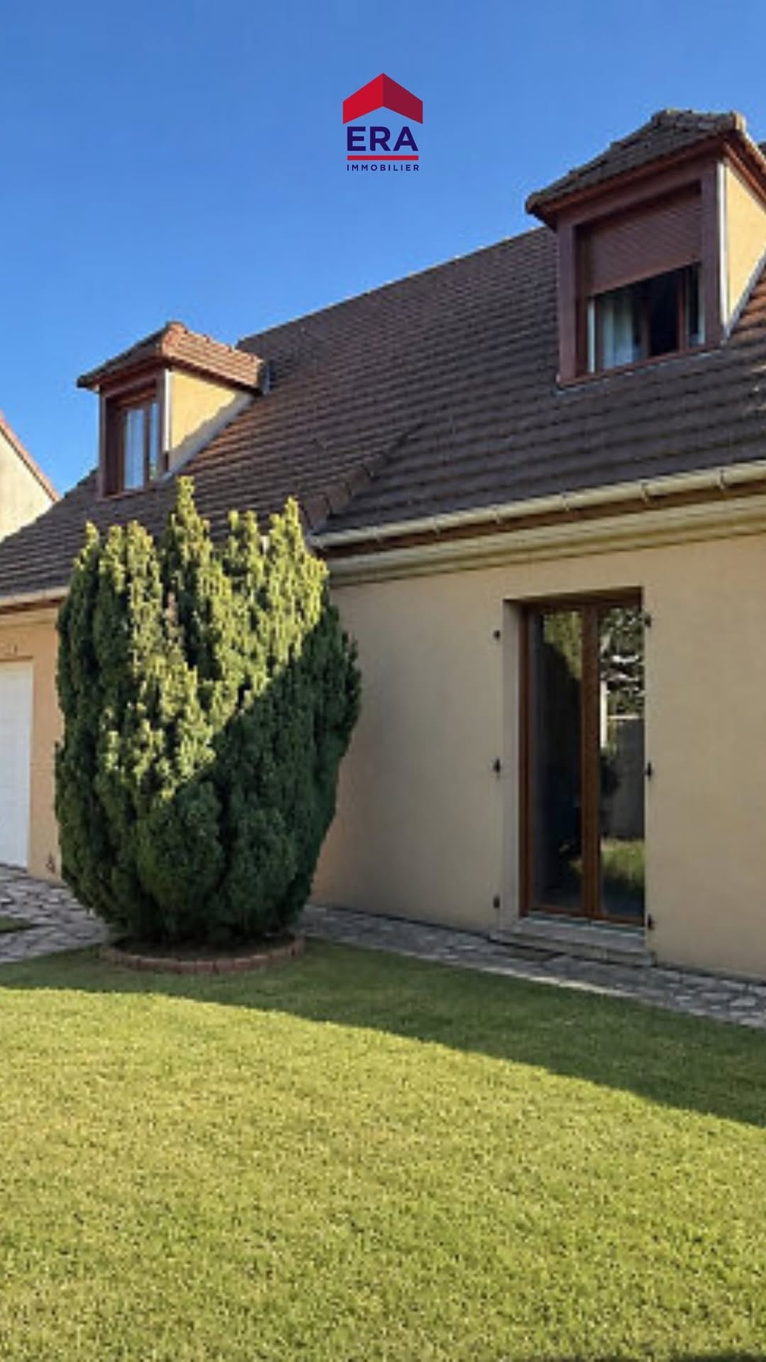 Post 4 by ERA Centre-Essonne on Instagram (video)