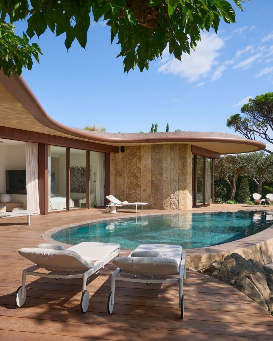 Post 1 by Résidences Immobilier on Instagram (carousel)