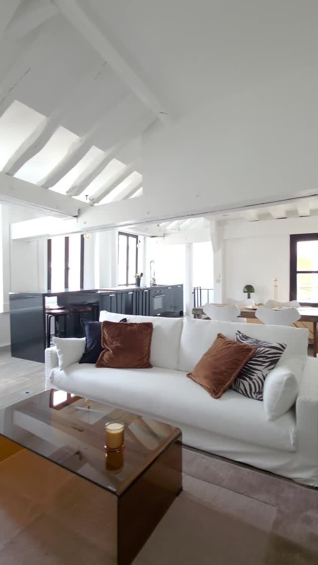 Post 1 by Book-a-Flat on Instagram (video)