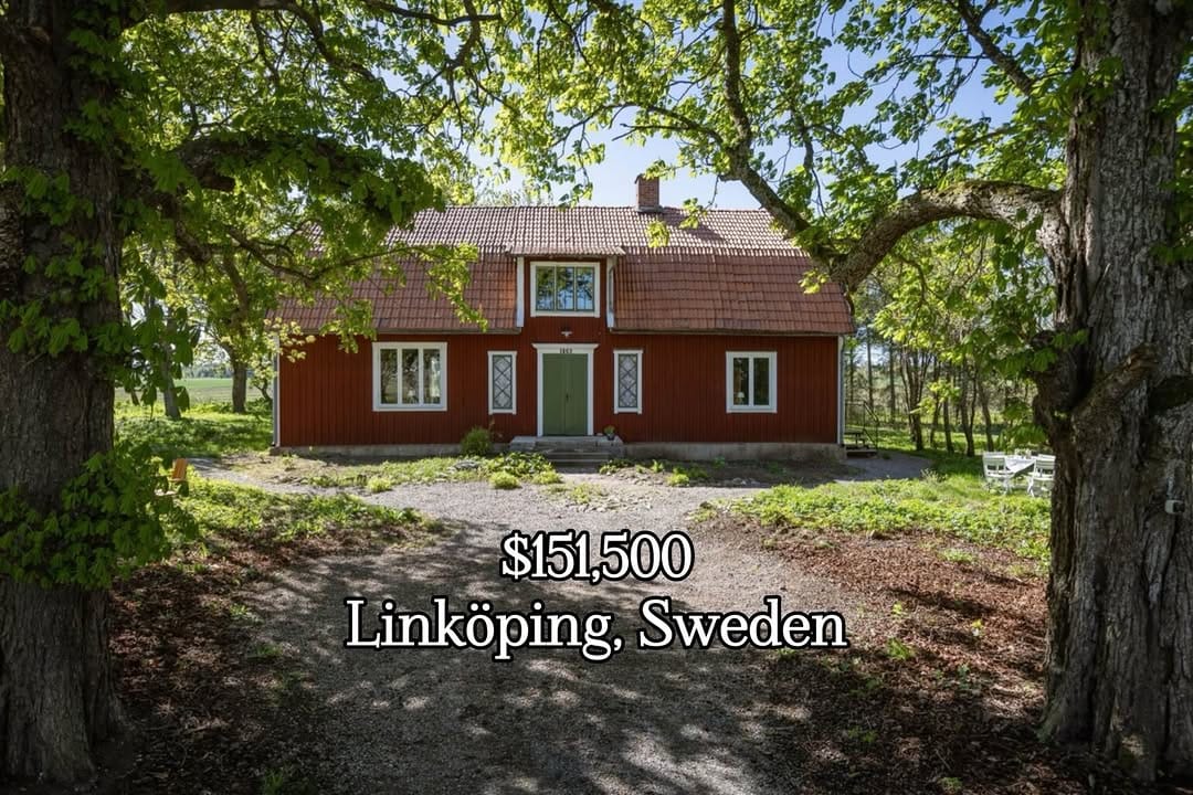 Post 6 by Cheap Nordic Houses on Instagram (carousel)