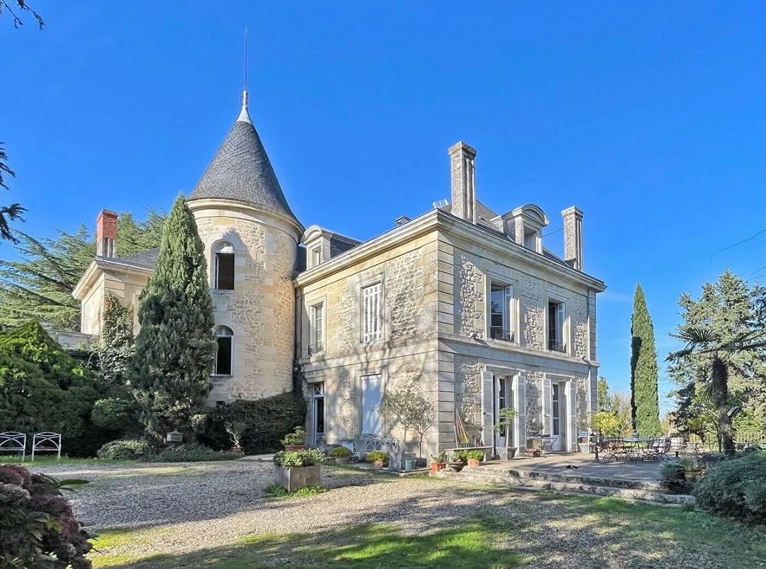 Post 1 by Palmer immobilier on Instagram (image)