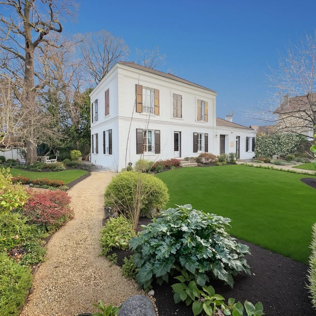 Post 10 by Palmer immobilier on Instagram (image)