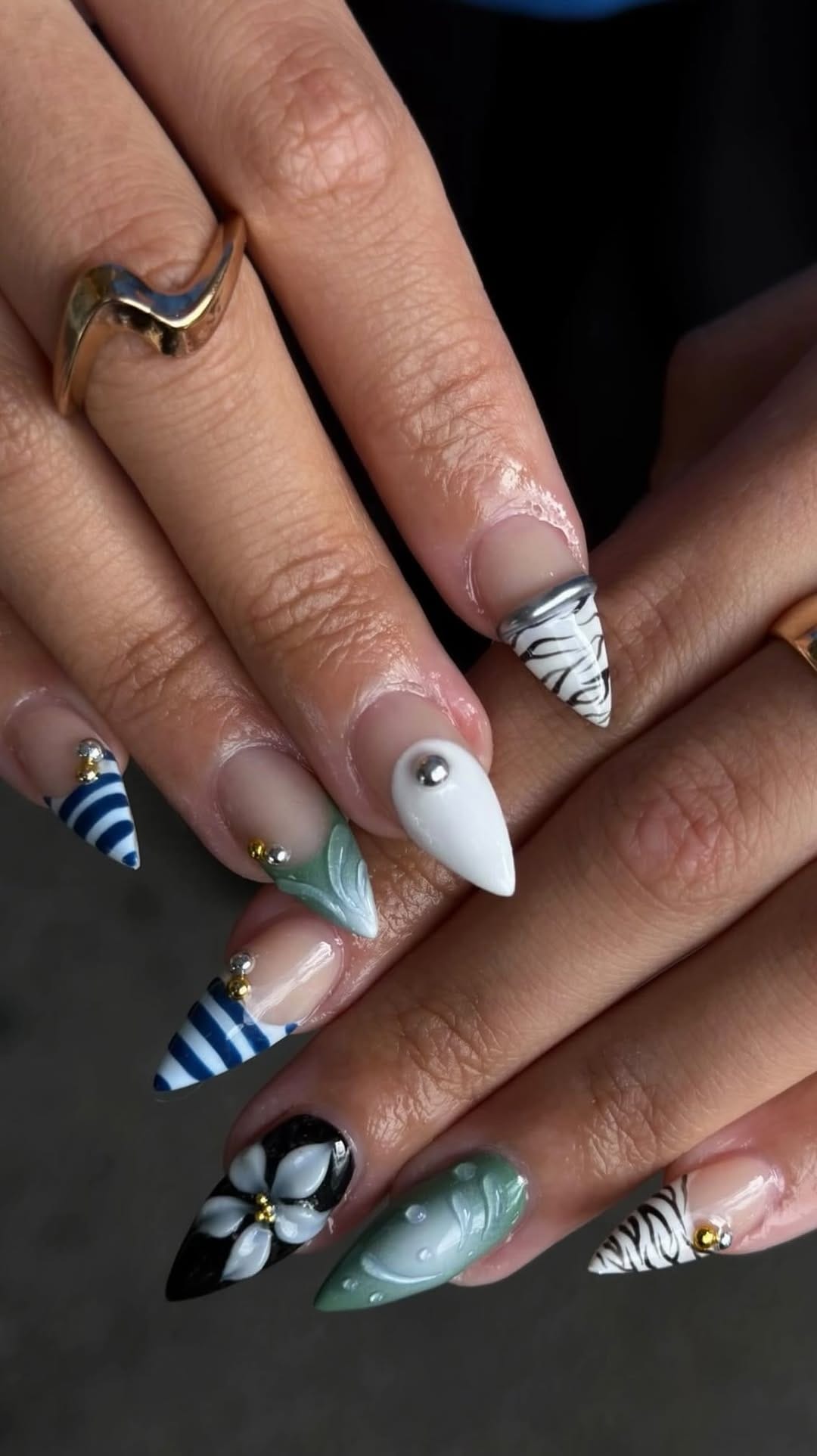 Post 2 by QUEEN B SOUTH MELBOURNE on Instagram (video)